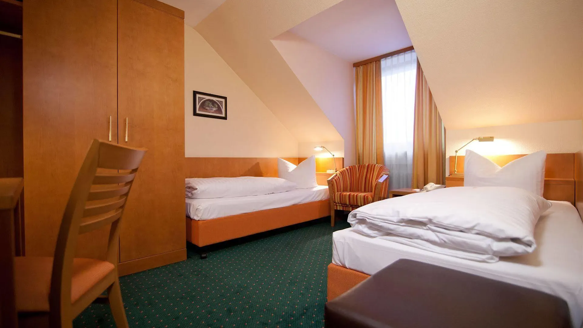 Hotel Grünwald München 3*,